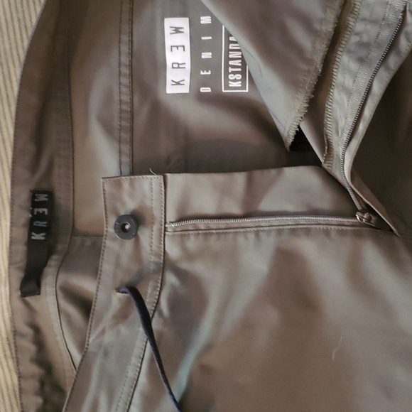 Krew Kr3w chiller shorts - Picture 5 of 5